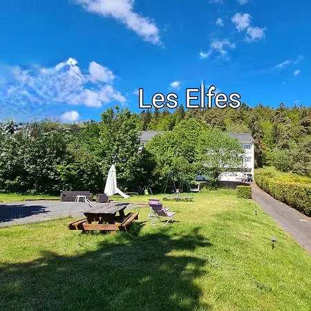 Les Pieds Dans L'eau 公寓