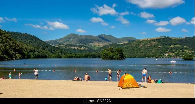 Les Pieds Dans L'eau Apartment *