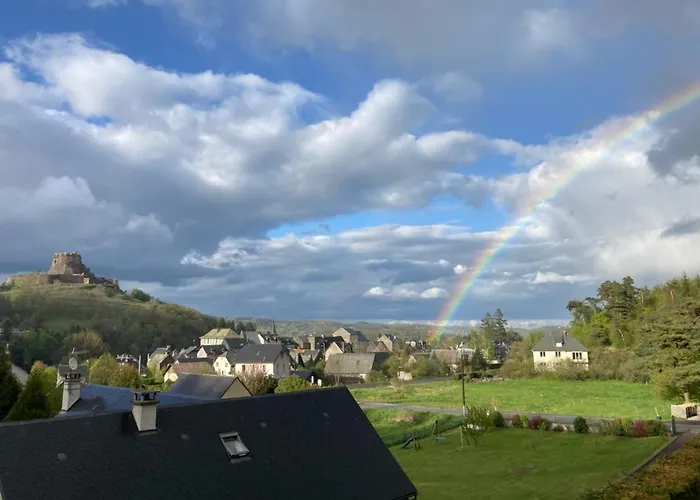 Les Pieds Dans L'eau Apartment